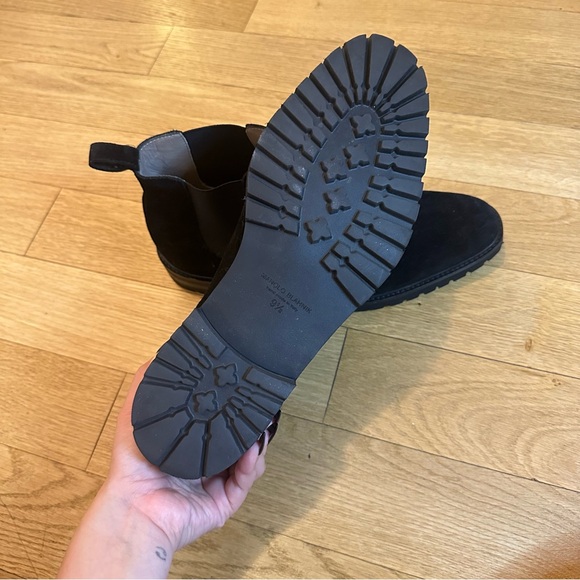 Men’s Manolo Blahnik black calf suede Chelsea boot - Picture 2 of 5